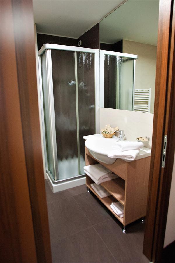 Hotel Capital Rovigo Eksteriør bilde